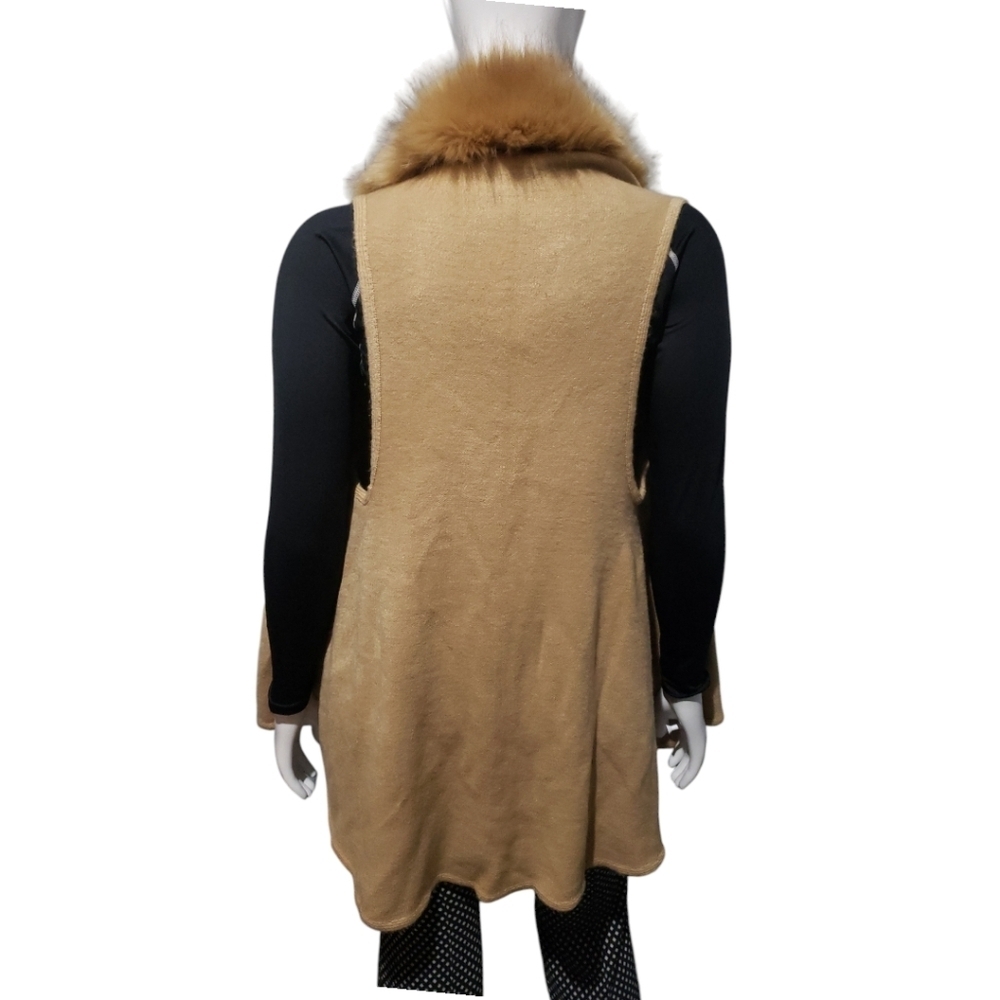 Surell Faux Fur Trimmed Knit Vest One Size - Picture 5 of 12